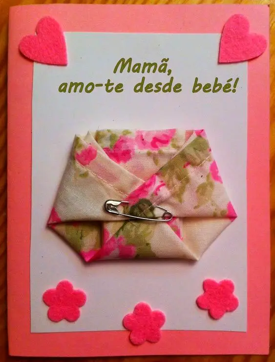 Cartão para mãe com fraldinha
