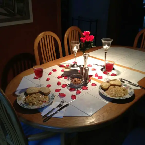 Surpresa para namorado jantar romântico