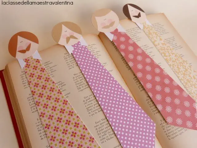 marcador de livros de gravata