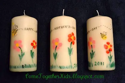 Lembrança escolar para o Dia das Mães com vela personalizada