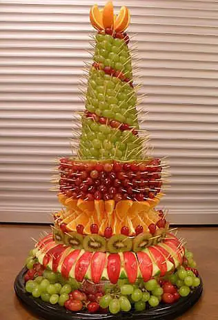 Decoração natalina com mesa de frutas