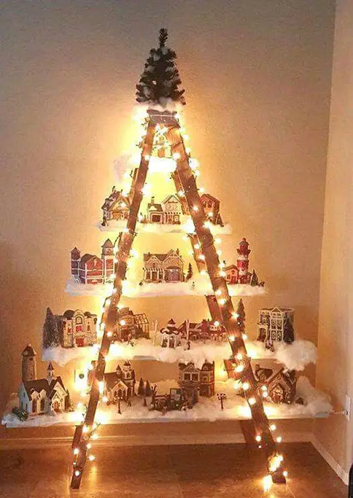 Transforme uma antiga escada em árvore Natal