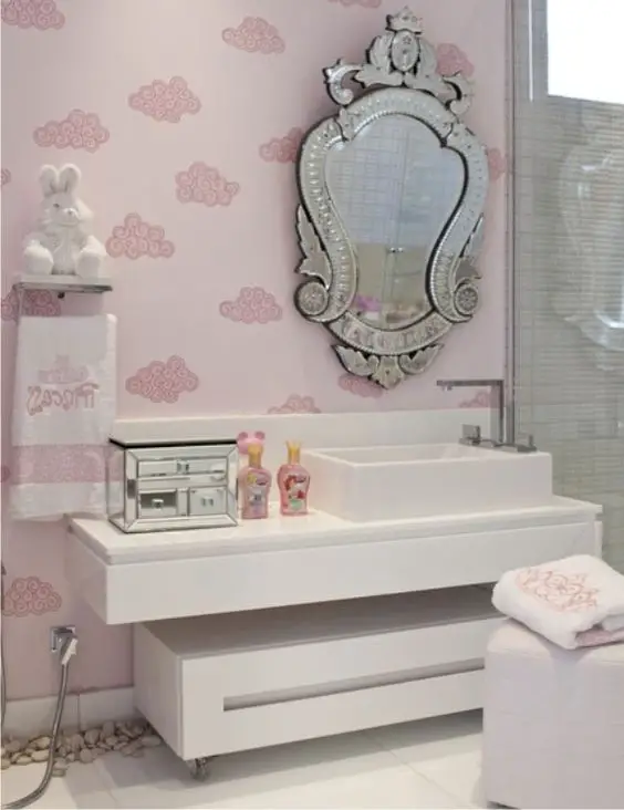 Banheiro infantil de princesa