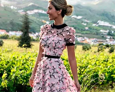 Vestido Longo Rosa: 25 Inspirações Incríveis para Você Usar Todas as Ocasiões!