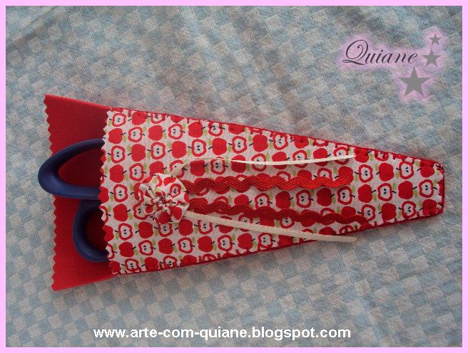 Porta-tesoura de lembrança para o Dia das mães Porta-tesoura de lembrança para o Dia das mães