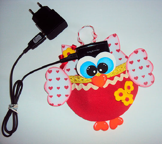 Porta-carregador de celular de corujinha para mãe Porta-carregador de celular de corujinha para mãe