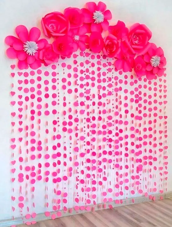 Decoração com flores de papel para o Dia das Mães