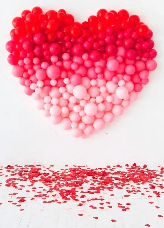 Painel de coração com balões para o Dia das Mães