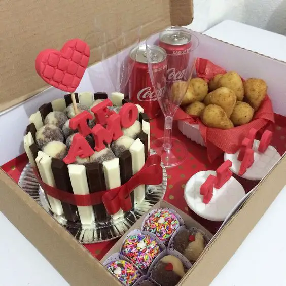 Ideias para o Dia dos Namorados: Festa na caixa