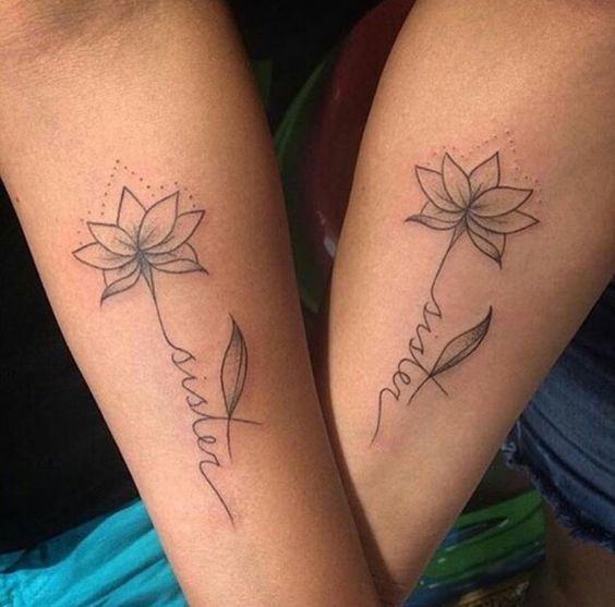 Tatuagem de flor de lótus de irmãs