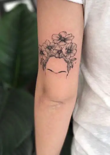 Tatuagem Feminina no braço da Frida Kahlo