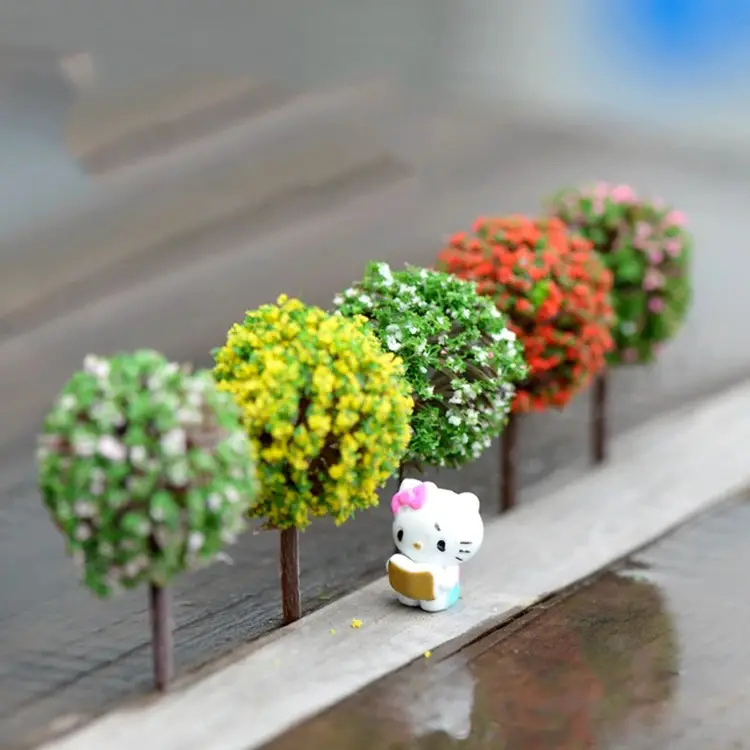 Árvores em miniaturas para terrário