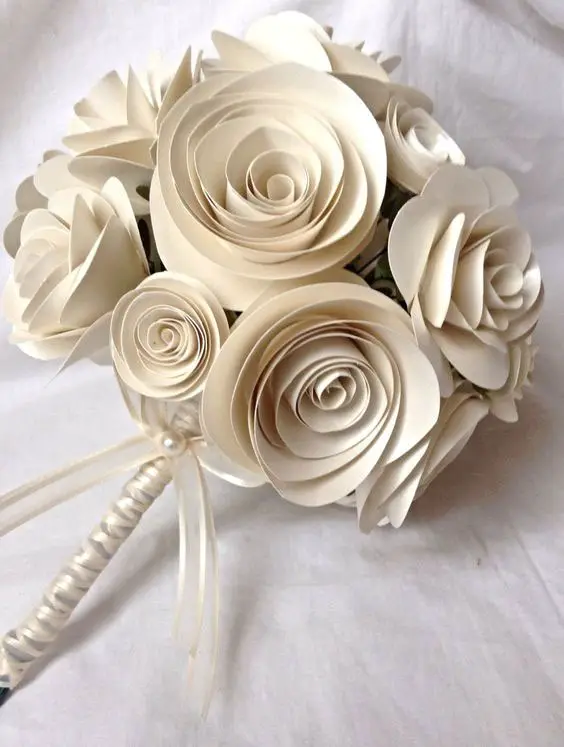 Buquê de flores de papel
