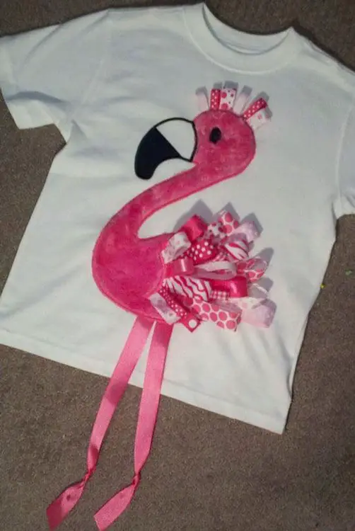 Camisa de flamingo para usar na festa