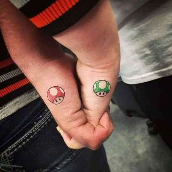 Tatuagens de casal Super Mario