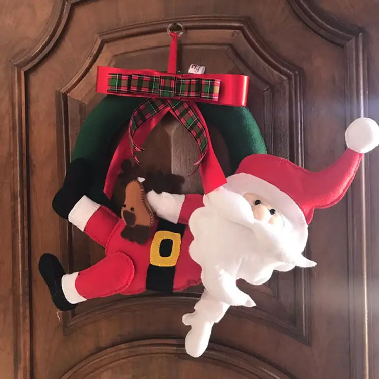 Guirlanda de Natal em Feltro de Papai Noel Deitado