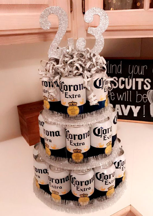 Bolo de aniversário diferente para o aniversário do marido Bolo de aniversário diferente para o aniversário do marido