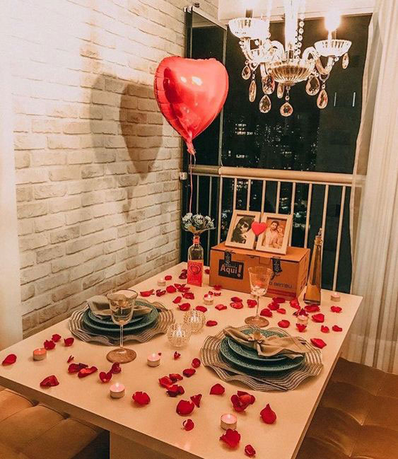 Surpresa de aniversário para marido com jantar romântico Surpresa de aniversário para marido com jantar romântico