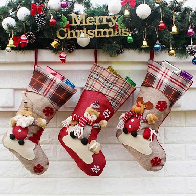 Papai Noel, Boneco de Neve e Rena