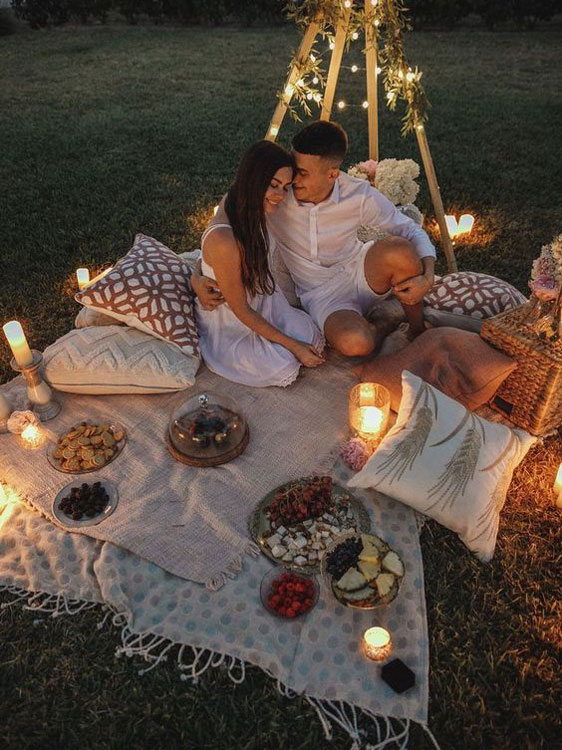 Piquenique romântico para surpreender o marido Piquenique romântico para surpreender o marido