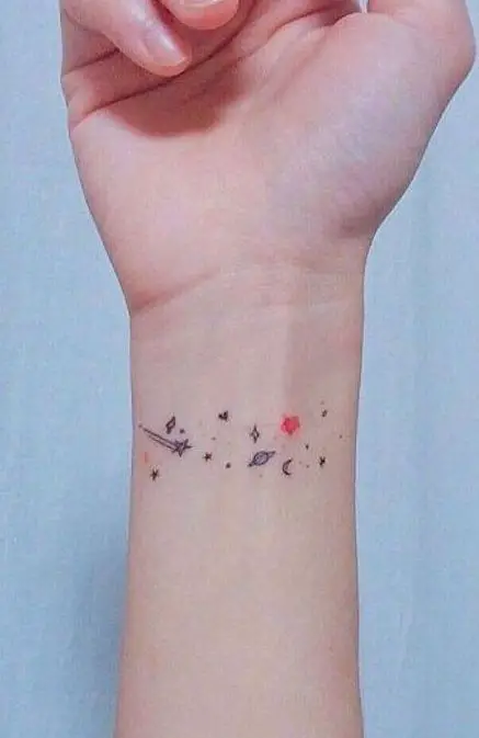 Tatuagem de universo
