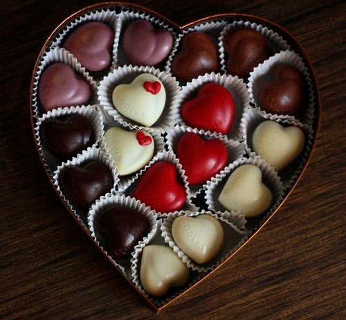Presente para namorado com bombons de coração Presente para namorado com bombons de coração