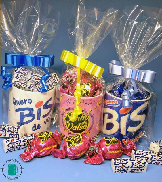 Canecas personalizadas para presente de Páscoa para namorado(a) Canecas personalizadas para presente de Páscoa para namorado(a)
