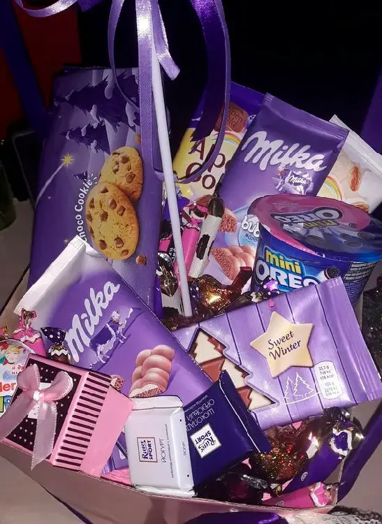 Cesta de chocolates para mãe