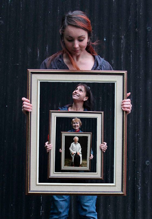 Quadro de fotos com várias gerações para o Dia das Mães Quadro de fotos com várias gerações para o Dia das Mães