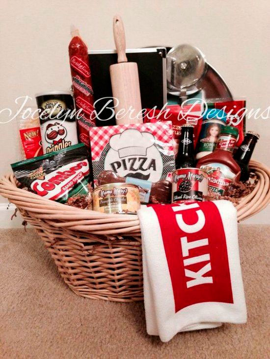 Cesta com kit pizza para o Dia das Mães Cesta com kit pizza para o Dia das Mães