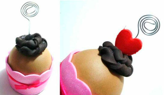 Cupcake porta-recados para o Dia das Mães Cupcake porta-recados para o Dia das Mães