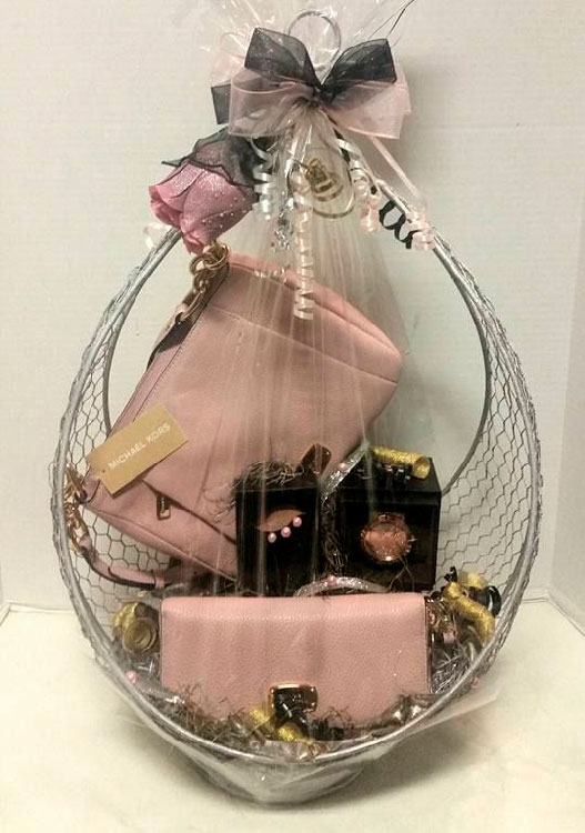 Cesta com artigos de luxo para o Dia das Mães Cesta com artigos de luxo para o Dia das Mães
