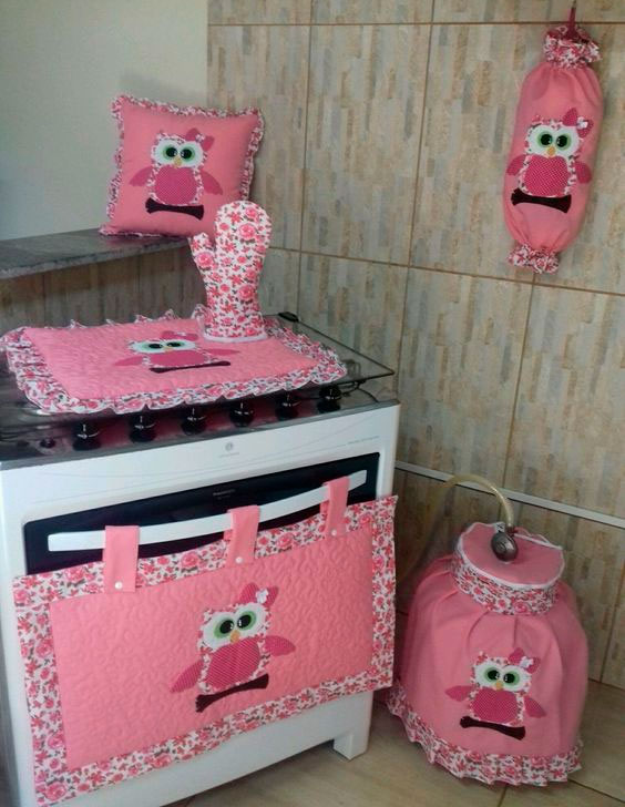 Jogo de cozinha para uma mãe coruja Jogo de cozinha para uma mãe coruja
