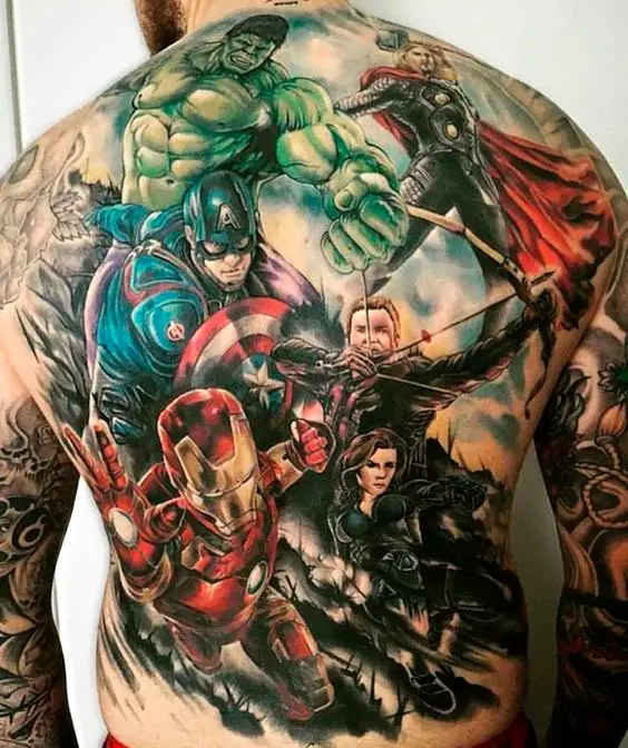 Tatuagens masculinas da Marvel e Vingadores