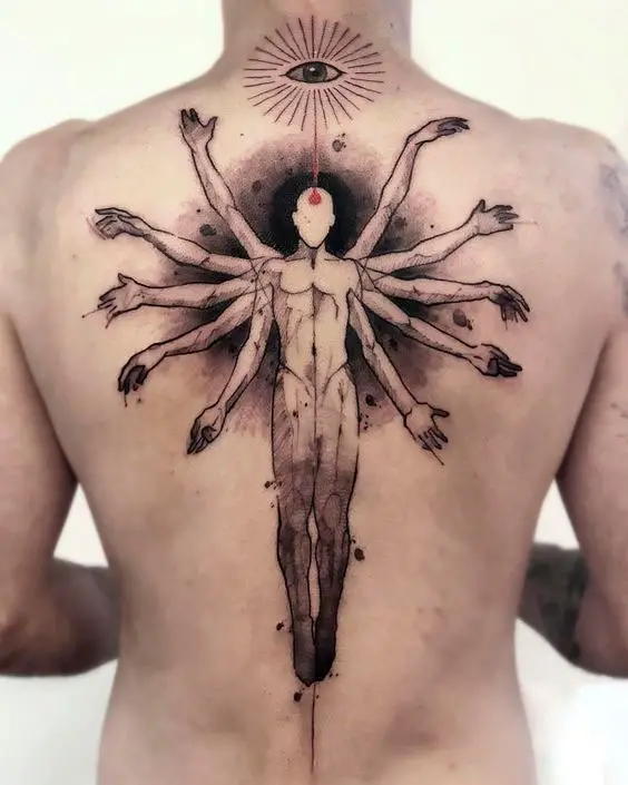 Tatuagem nas costas masculina Da Vince