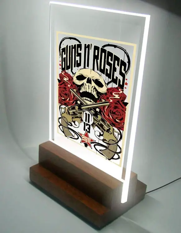 Abajur/Luminária de LED e Acrílico Guns and Roses