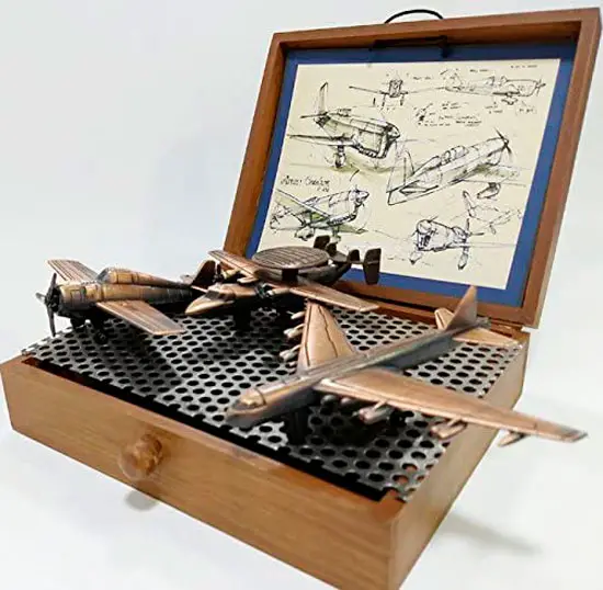 Ideias de presentes para quem ama aviação miniaturas de avião