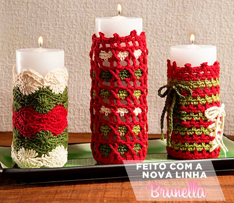 Enfeites para velas de Natal feitos em crochê